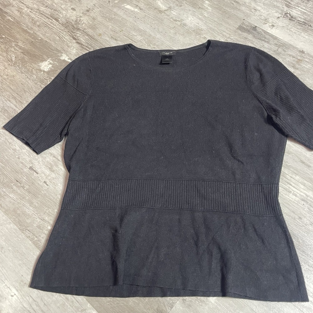 Ann Taylor Womans Blouse Top Black Petites Large Solid Short Sleeve Z-334
